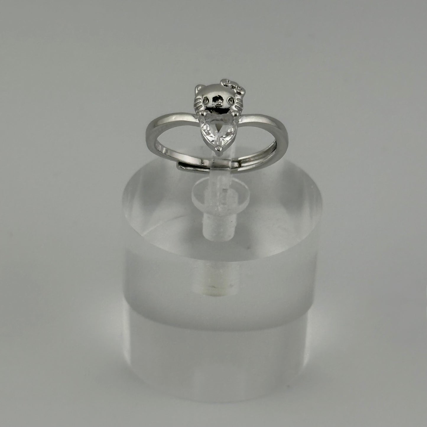 Hello Kitty Crystal Heart Ring