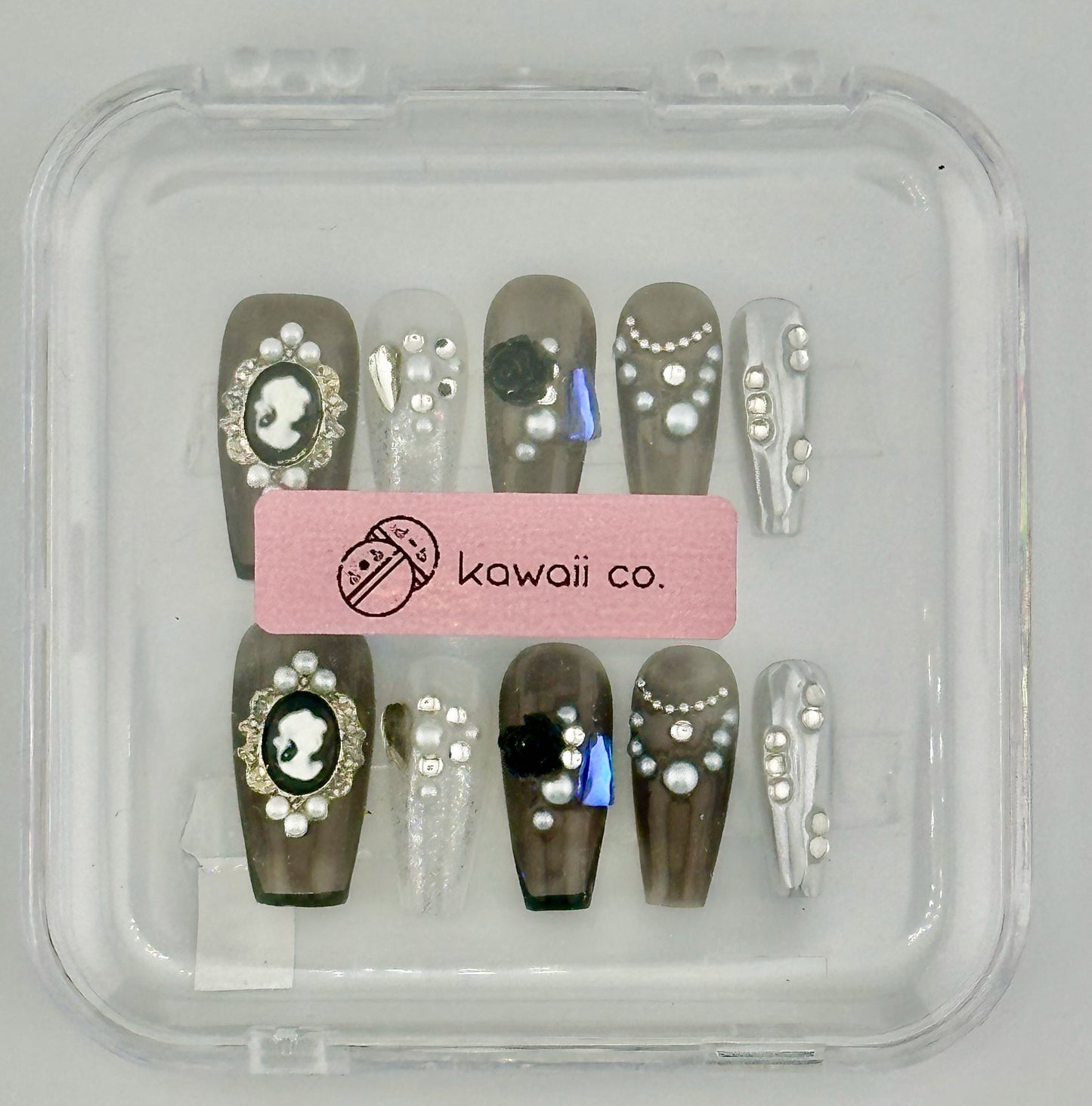 Velvet Heirloom Press-On Nails