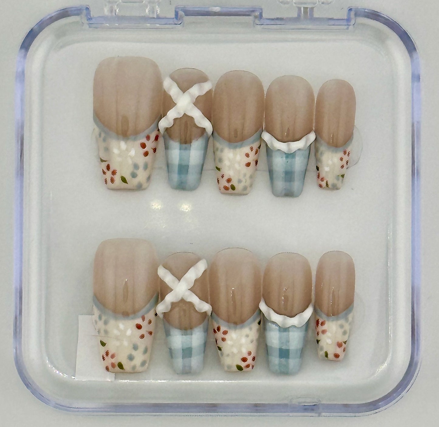Bluebell Picnic Press-On Nails