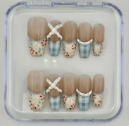 Bluebell Picnic Press-On Nails