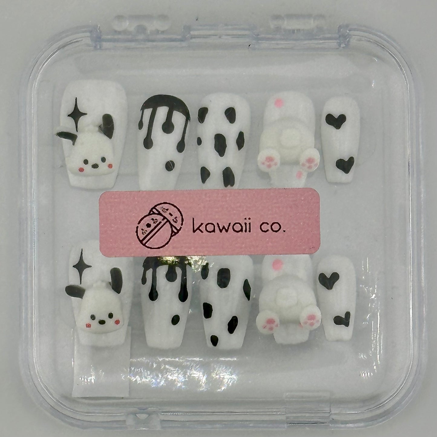 Moochi Pochacco Paws – Black & White Press-On Nail Set