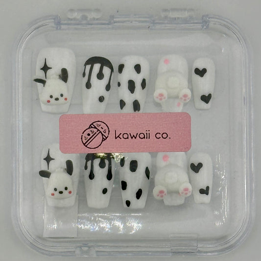 Moochi Pochacco Paws – Black & White Press-On Nail Set