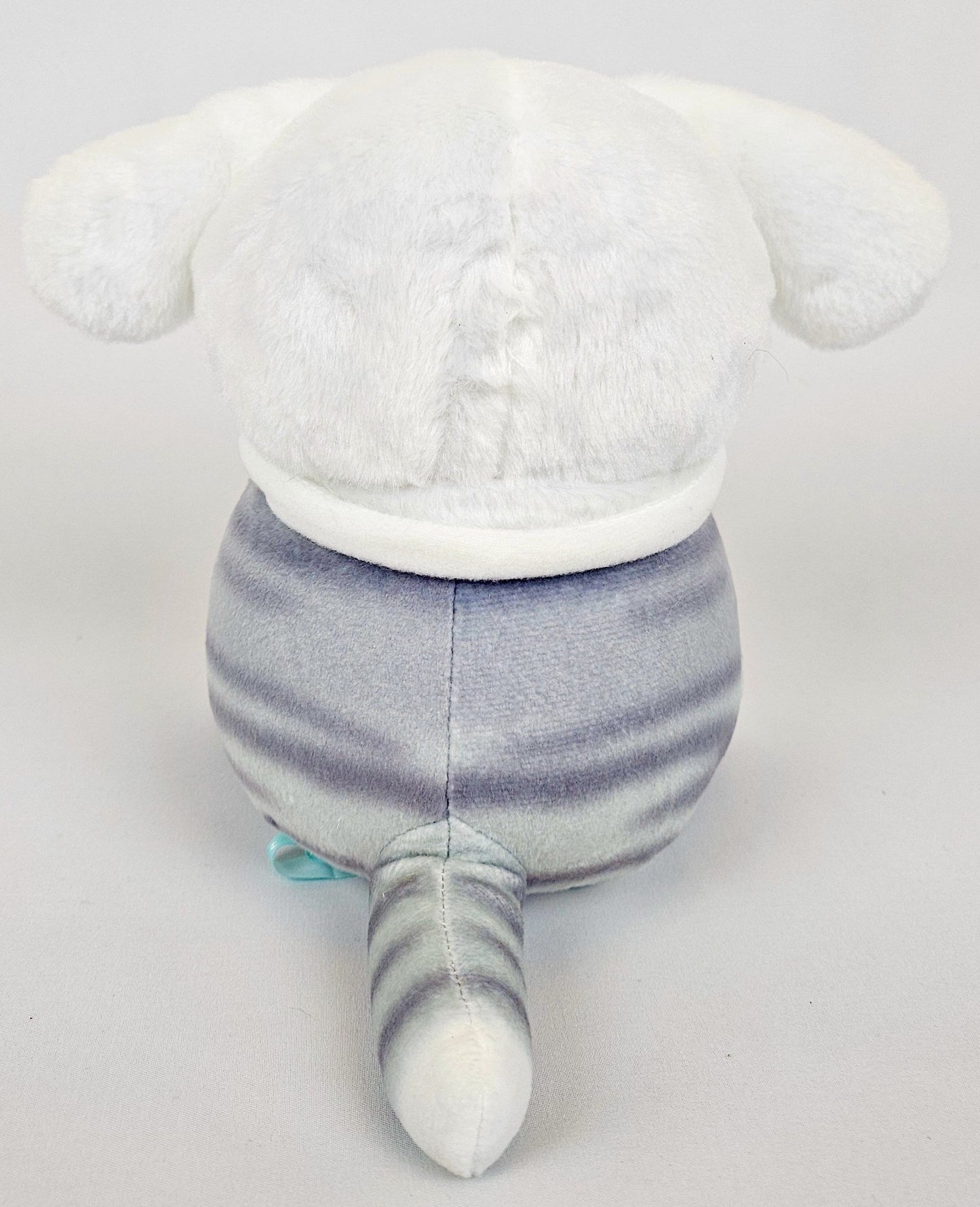 Mofusand Cinnamoroll Kitty Kawaii Plush with Pink Cinnamon Roll – Cute Cat in Hood - Kawaii Co.